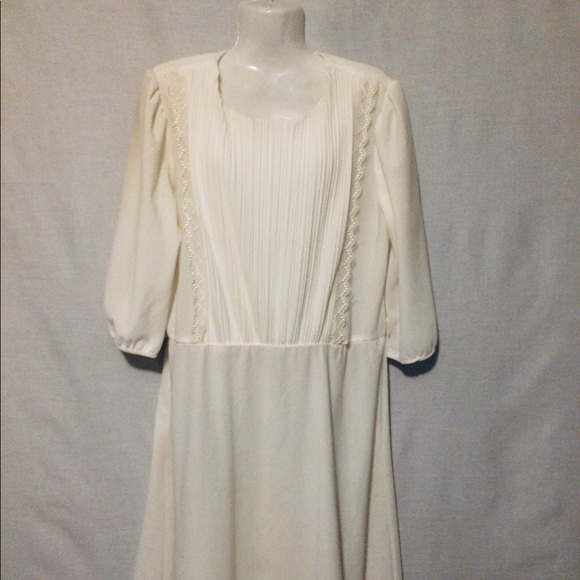 Sandie Dee Cream crepe dress. size 13/14 - Picture 1 of 4
